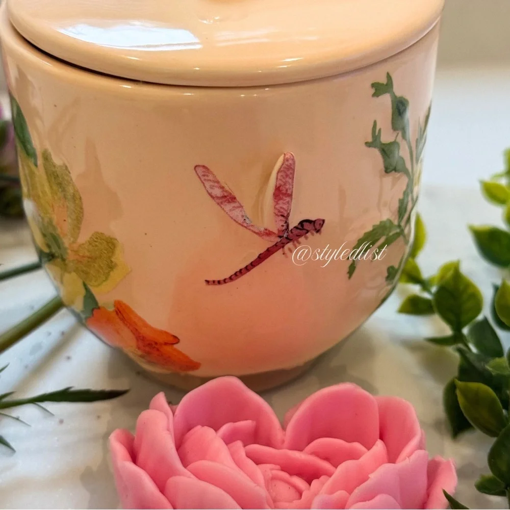 Gardenia Fresh White Cashmere & Musk Ceramic Candle Peach NIB + Free Gifts